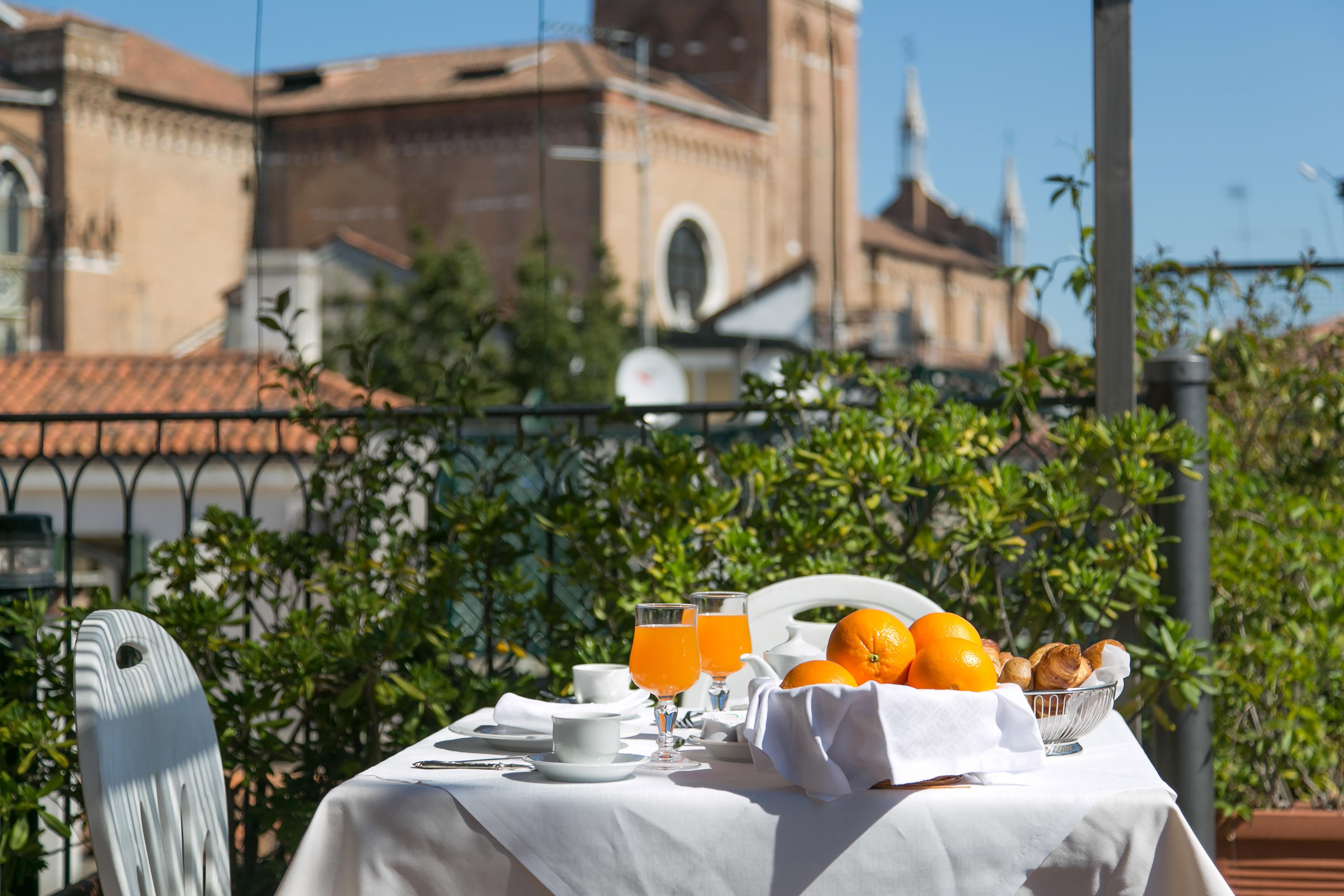 Hotel Pantalon Venice Exterior photo